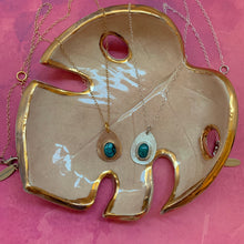 Load image into Gallery viewer, Hubei Turquoise Drop Dainty Necklace