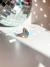 Load image into Gallery viewer, People's Choice Gold Halo Turquoise Statement Ring size 7