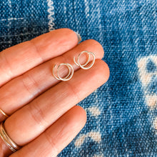 Load image into Gallery viewer, Trick Shot Double Hoop Twists