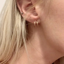 Load image into Gallery viewer, Trick Shot Double Hoop Twists