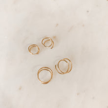 Load image into Gallery viewer, Trick Shot Double Hoop Twists