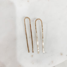 Load image into Gallery viewer, Lucky Horseshoe Earrings