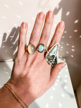 Load image into Gallery viewer, Larimer Halo Statement Ring - Size 6