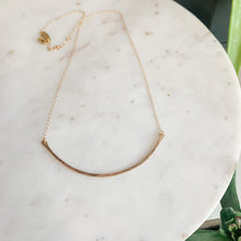 Load image into Gallery viewer, Hammered Curved Bar Layering Dainty Necklace