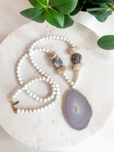 Load image into Gallery viewer, White Agate and Moonstone Statement Necklace