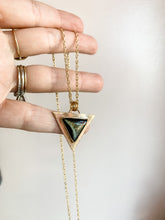 Load image into Gallery viewer, Obsidian Halo Gold Delicate Necklace