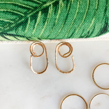 Load image into Gallery viewer, Curly Que Earrings