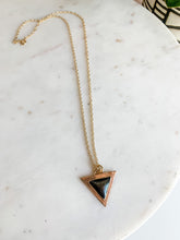 Load image into Gallery viewer, Obsidian Halo Gold Delicate Necklace