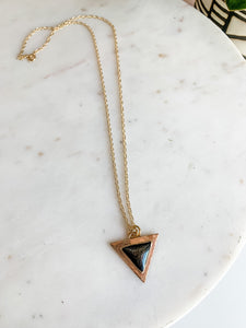 Obsidian Halo Gold Delicate Necklace