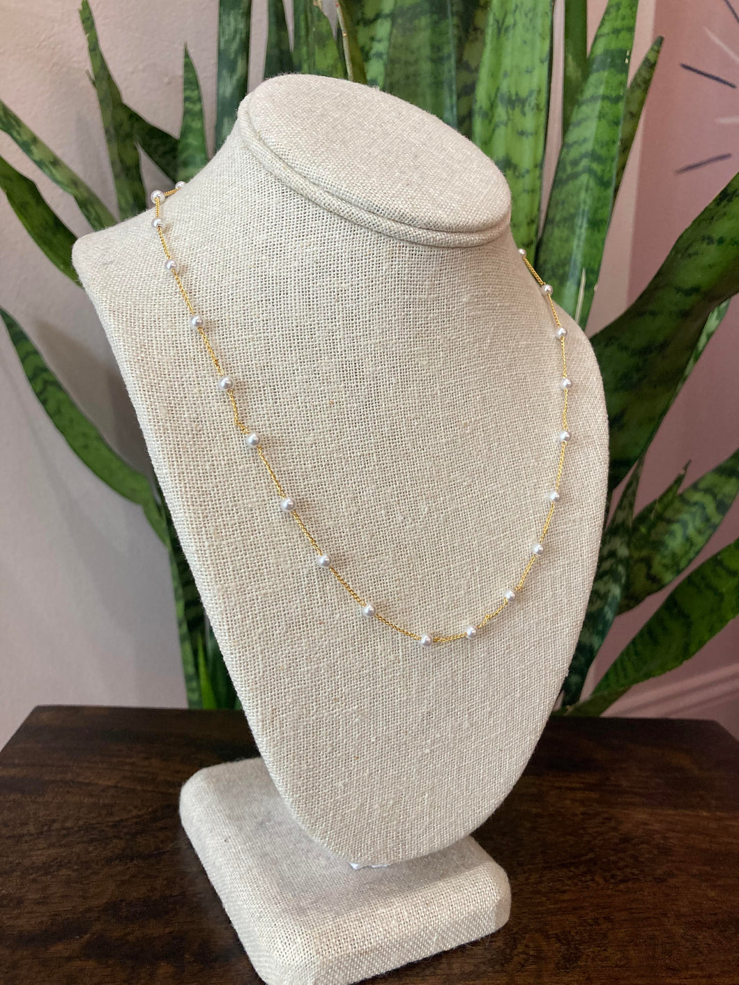 Delicate Pearl Accented Dainty Necklace